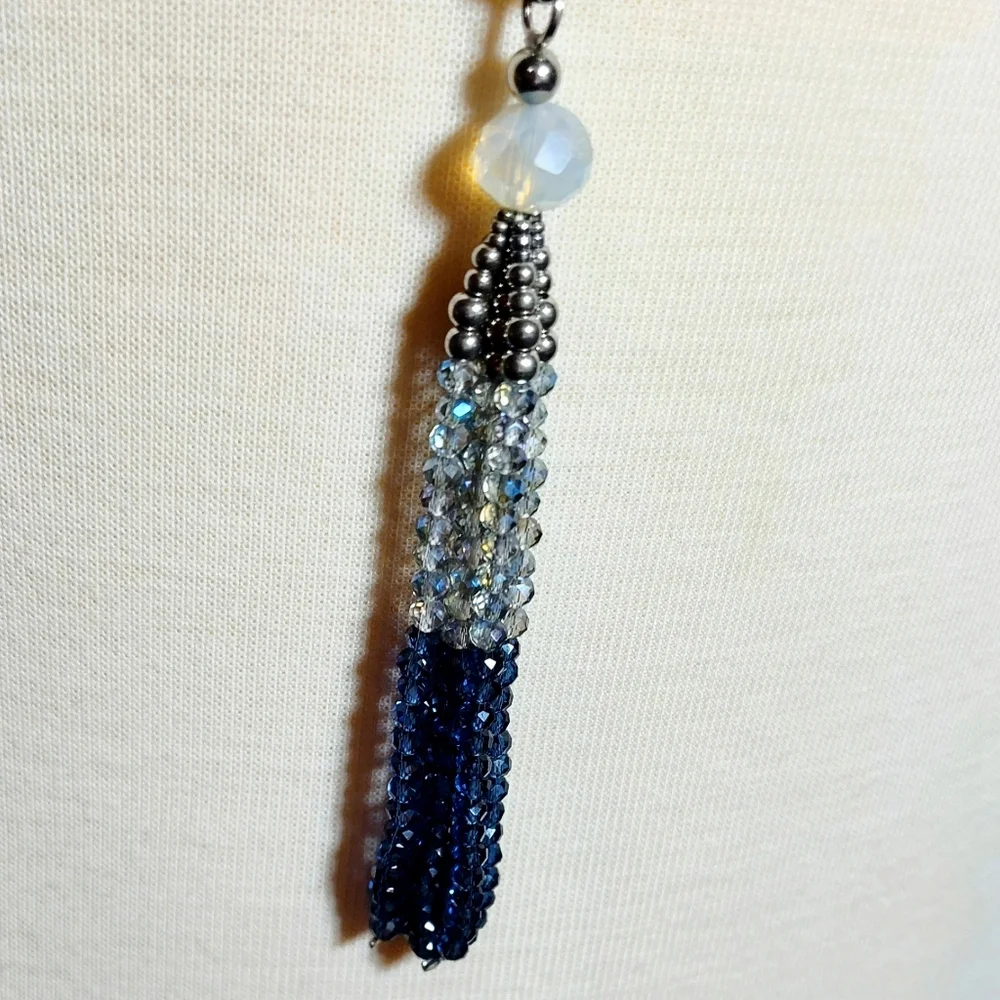 Long Elegant Silver and Blue Beaded Jewelry Set Tassle Necklace NWOT